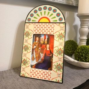 MARBLE PORTRAIT FRAME